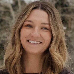 Emma Burke, Ot